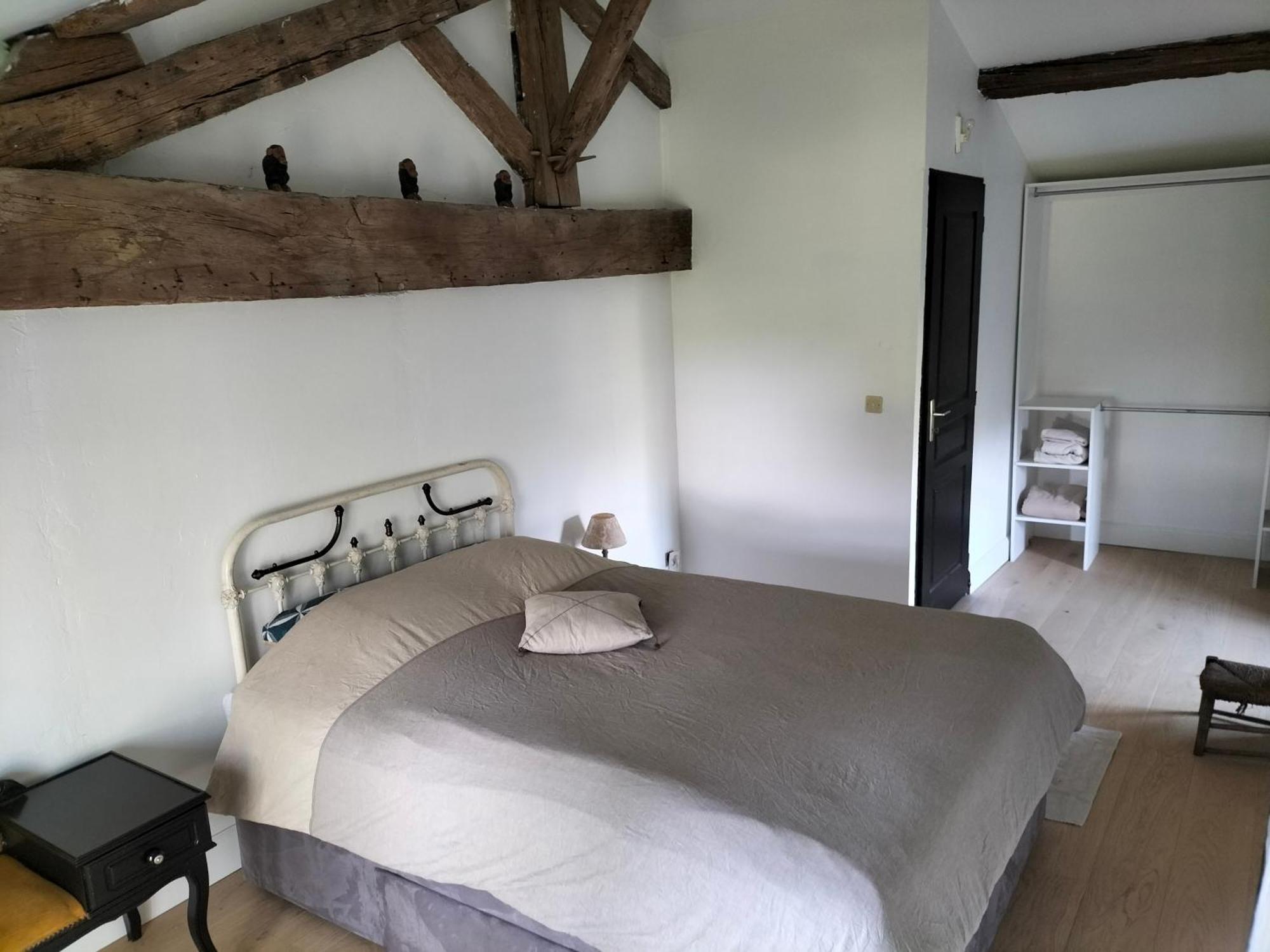 Chambres 2 Personnes Dans Notre Maison Girondine Saint-Martin-de-Lerm Room photo